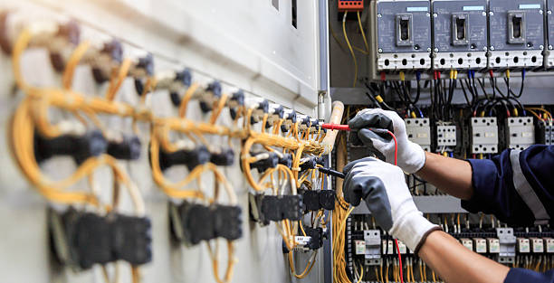 Professional Electrician technician working in Americus, GA